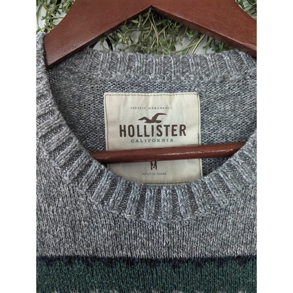 Hollister Sweater - Picture 4 of 5
